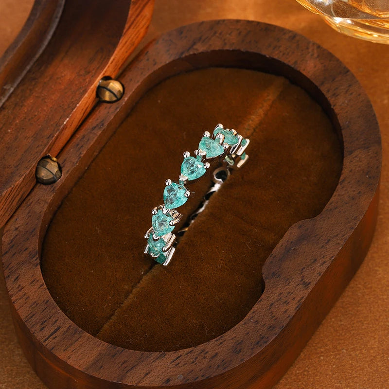 Elegance Emerald Grace Ring ✨ ✨ 925 sterling silver