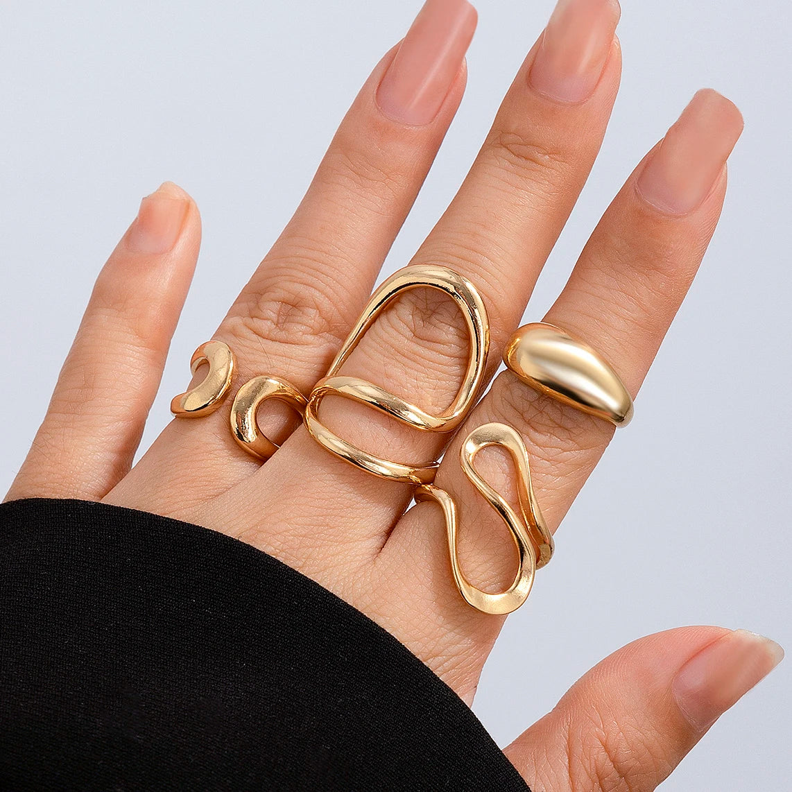 Fluid Elegance Ring Set ✨