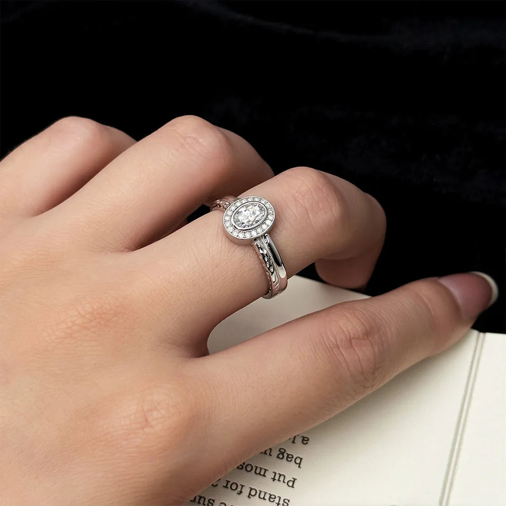 Halo Elegance Ring in S925